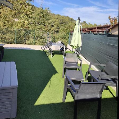 Apartamento F1 Avec Un Espace Jardin Gattières Exterior foto